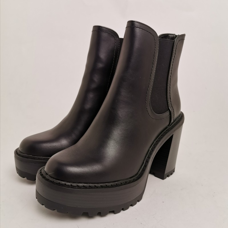 MADDEN GIRL - KAMORA slip-on ankle boot - Black