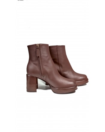 TOD'S - Leather Boots - Mahogany
