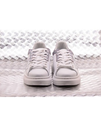 2 STAR - Sneakers in Ecopelle con Dettaglio Glitter - Bianco/Multicolor