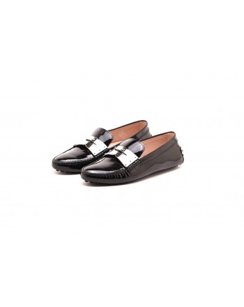 TOD'S - Glossy Leather Loafers with Metallic Tag  - Black